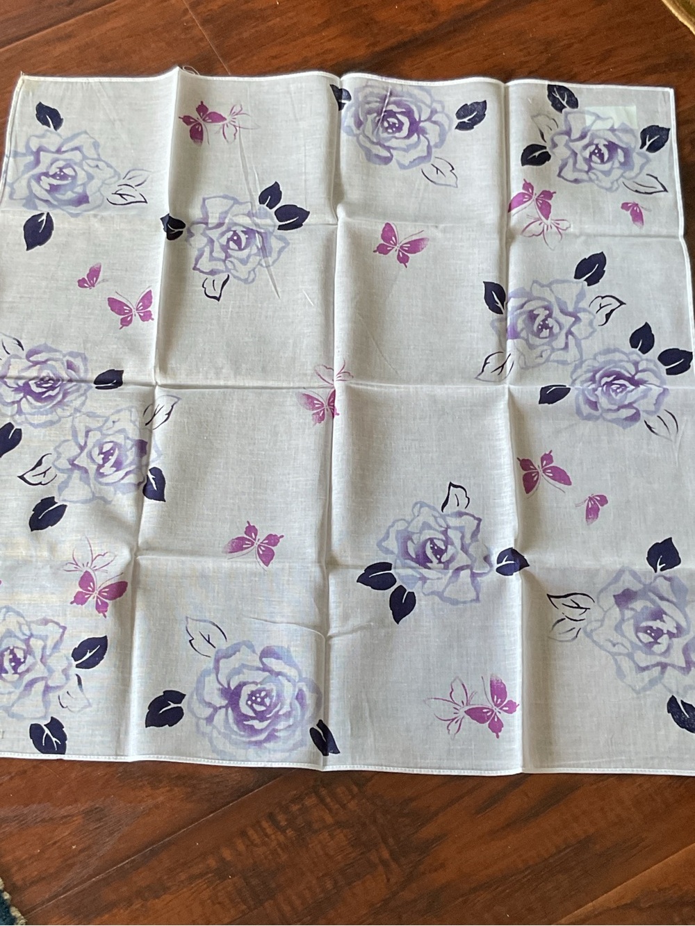 HANAE MORI NWT Butterfly Lavender/PInk Neckerchief, Bag or Hair accessory 22”